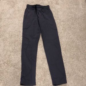 Paskho travel pants gray colored small.